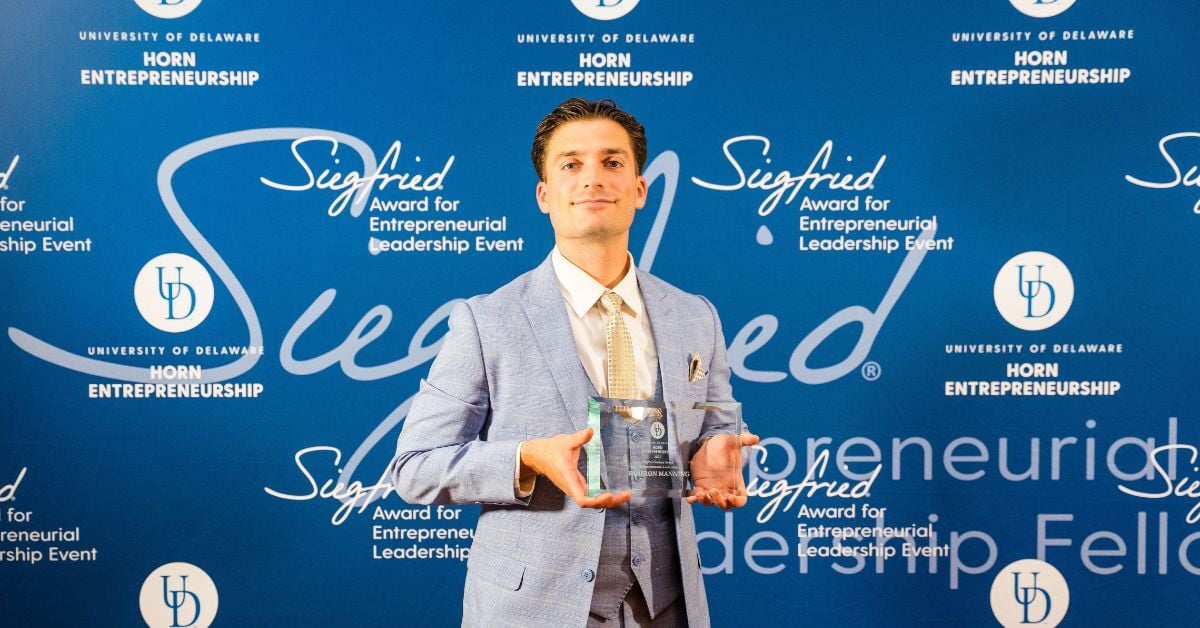 2025 Siegfried Award Kameron Manning